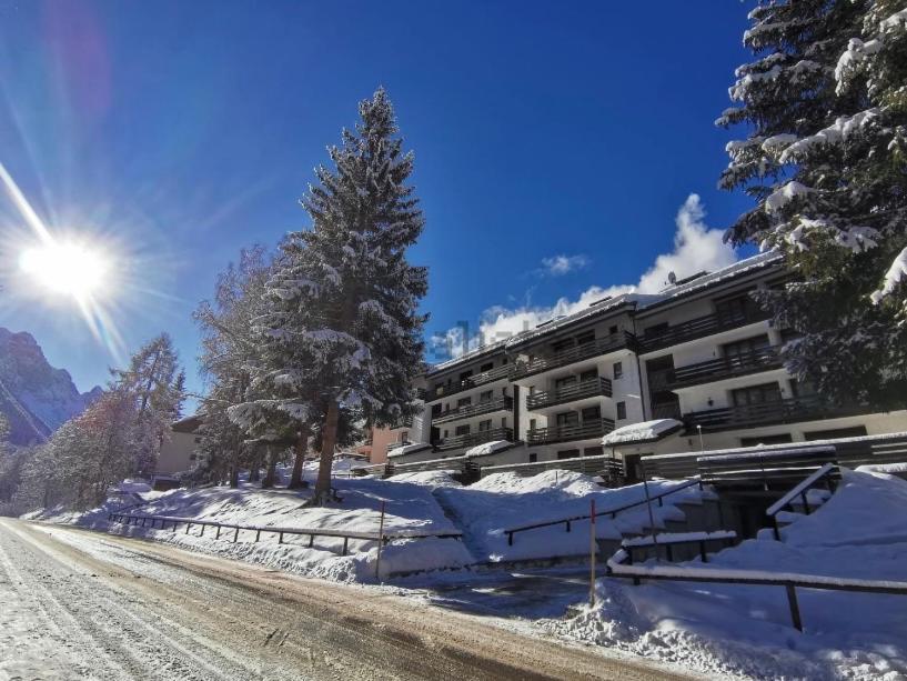 La Finestra Sul Brenta Con Posto Auto Privato Al Centro Di Mad Di Campiglio Cipat O22233-At-O13262 Apartment Folgarida Exterior photo